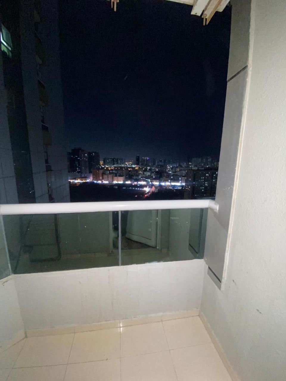 Apartment Trendy In Orient Towers